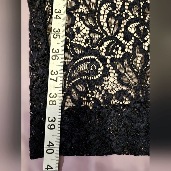 EnFocus Cold Shoulder Sheath Dress- Size 4-Navy Blue/Tan - Picture 8 of 8